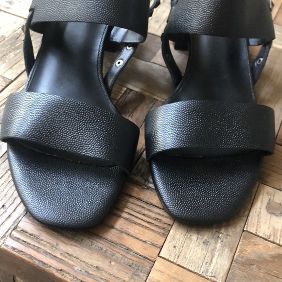 Vaneli Chimba Black Leather Sandals - Picture 9 of 10